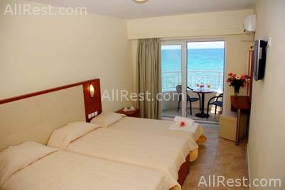 Nefeli Hotel 11